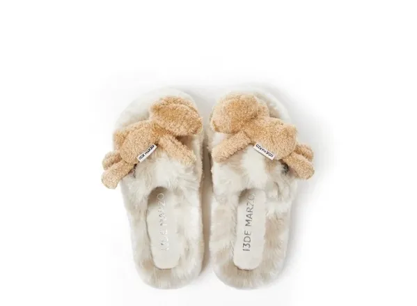 13De Marzo Slipper (02)