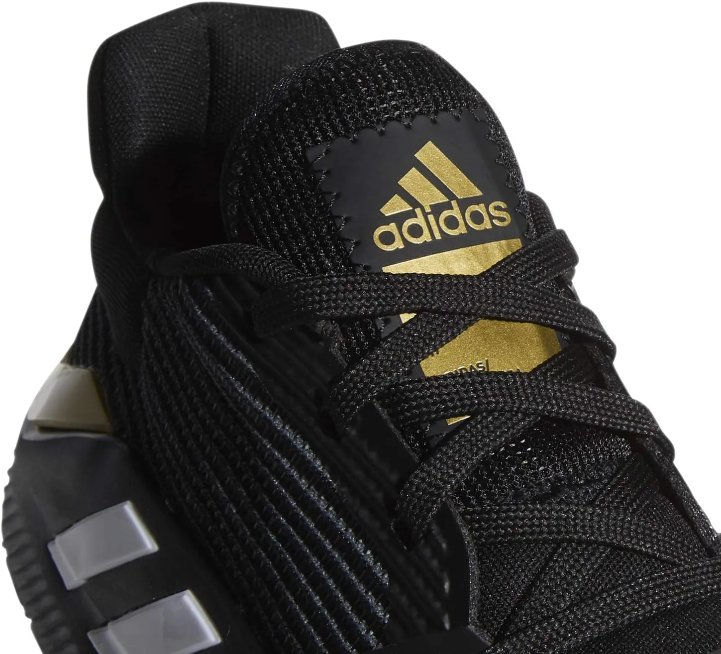 adidas Men's Pro Bounce 2019 Low Basketball Shoe