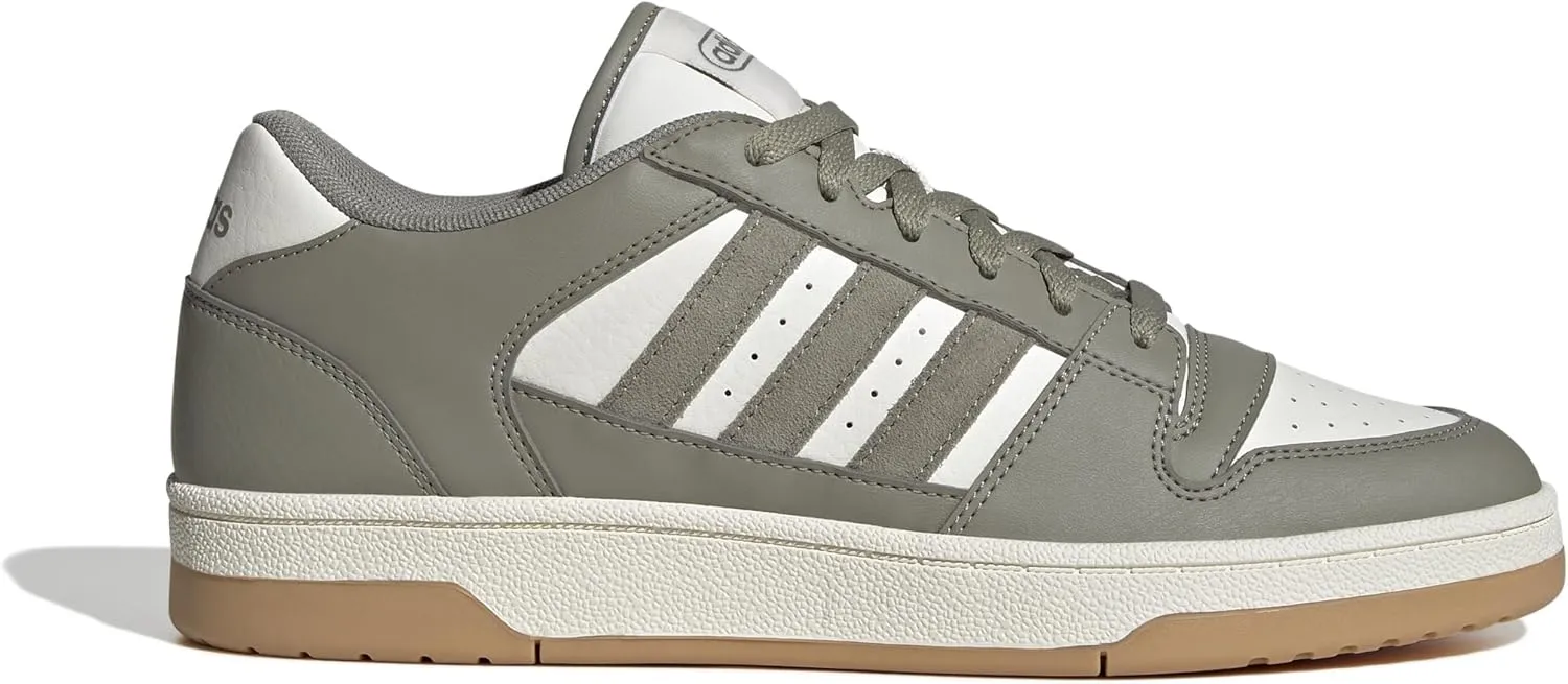 adidas Men's Turnaround Basketball Sneaker