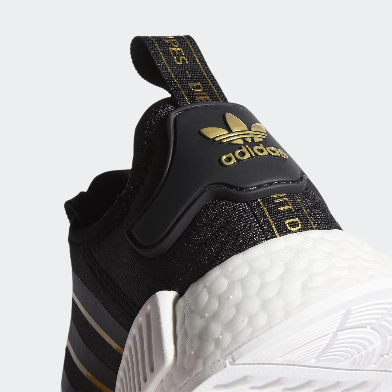 adidas Originals Men's NMD_r1 Sneaker