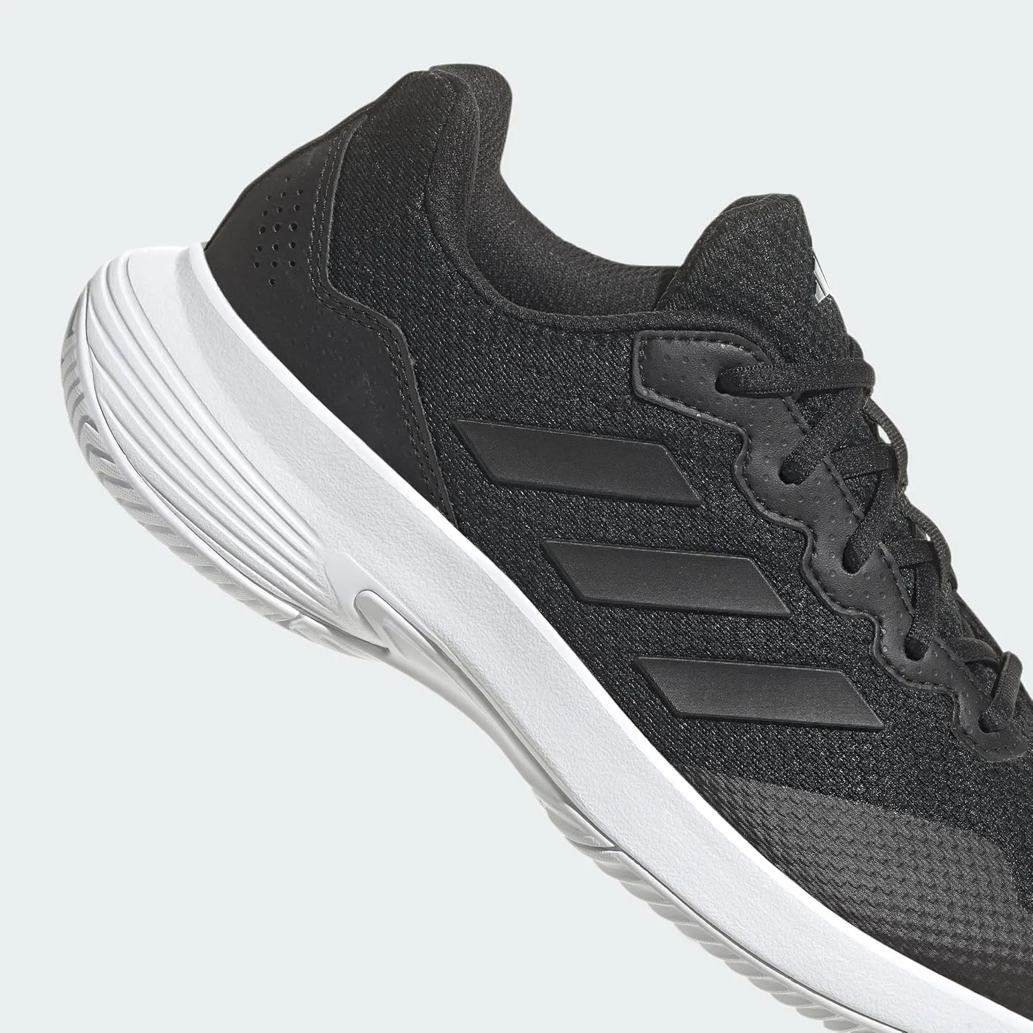 adidas Women's Gamecourt 2 W Sneaker