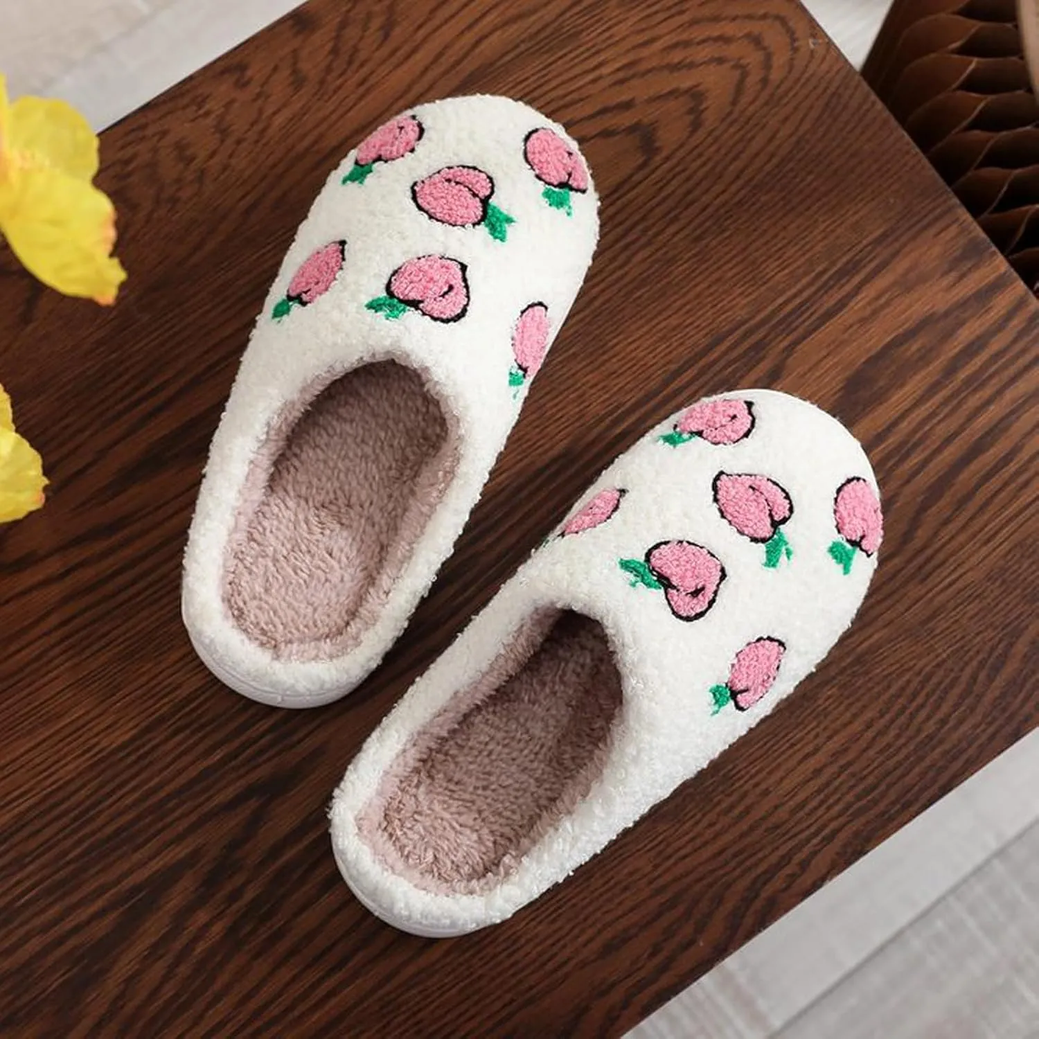 Afellicy Halloween Christmas Slippers Checkered Scuff for Women and Men Holiday Indoor Bedroom Fluffy Warm Fleece Slippers Winter Soft Cozy Home Non-Slip Soft Plush Slip-on Wool Lined House Shoes