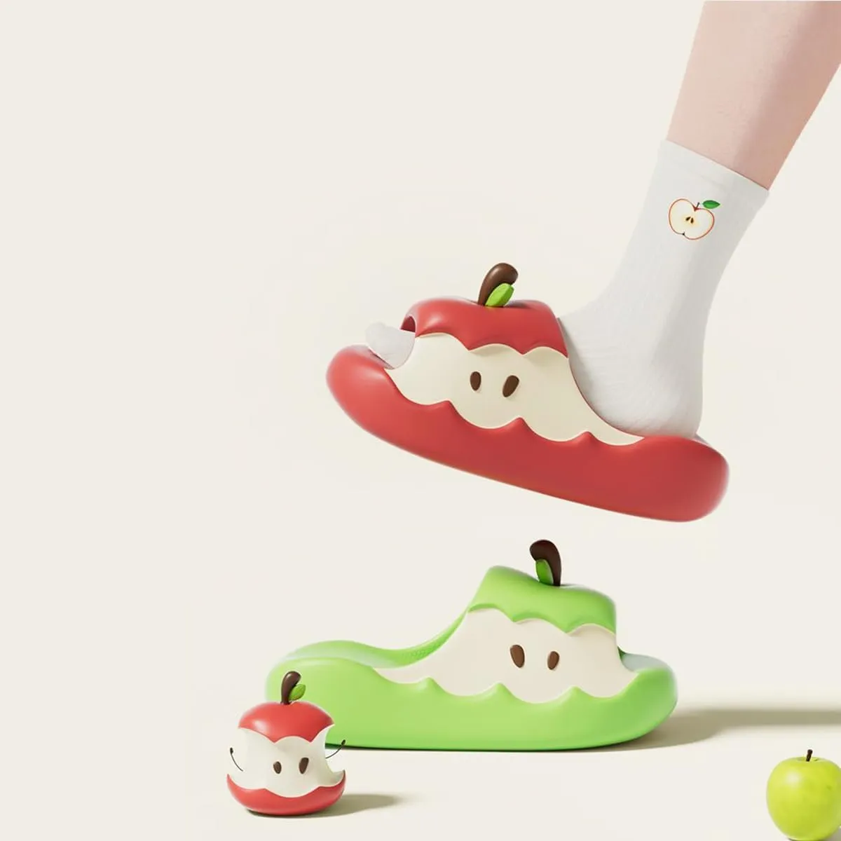 Apples Slippers for Women & Men – Cute 3D Apple-Shaped Fruit Slides, Non-Slip Summer Sandals for Couples, Beach, Shower, Indoor/Outdoor Comfortable Cartoon Slippers