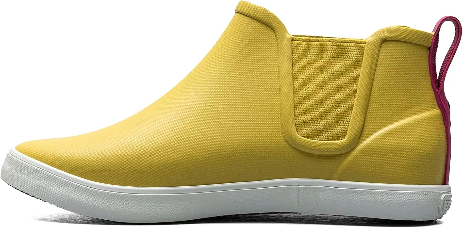 BOGS Women's Kicker Rain Chelsea Shoe