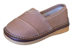 Classic Tan Canvas Shoe