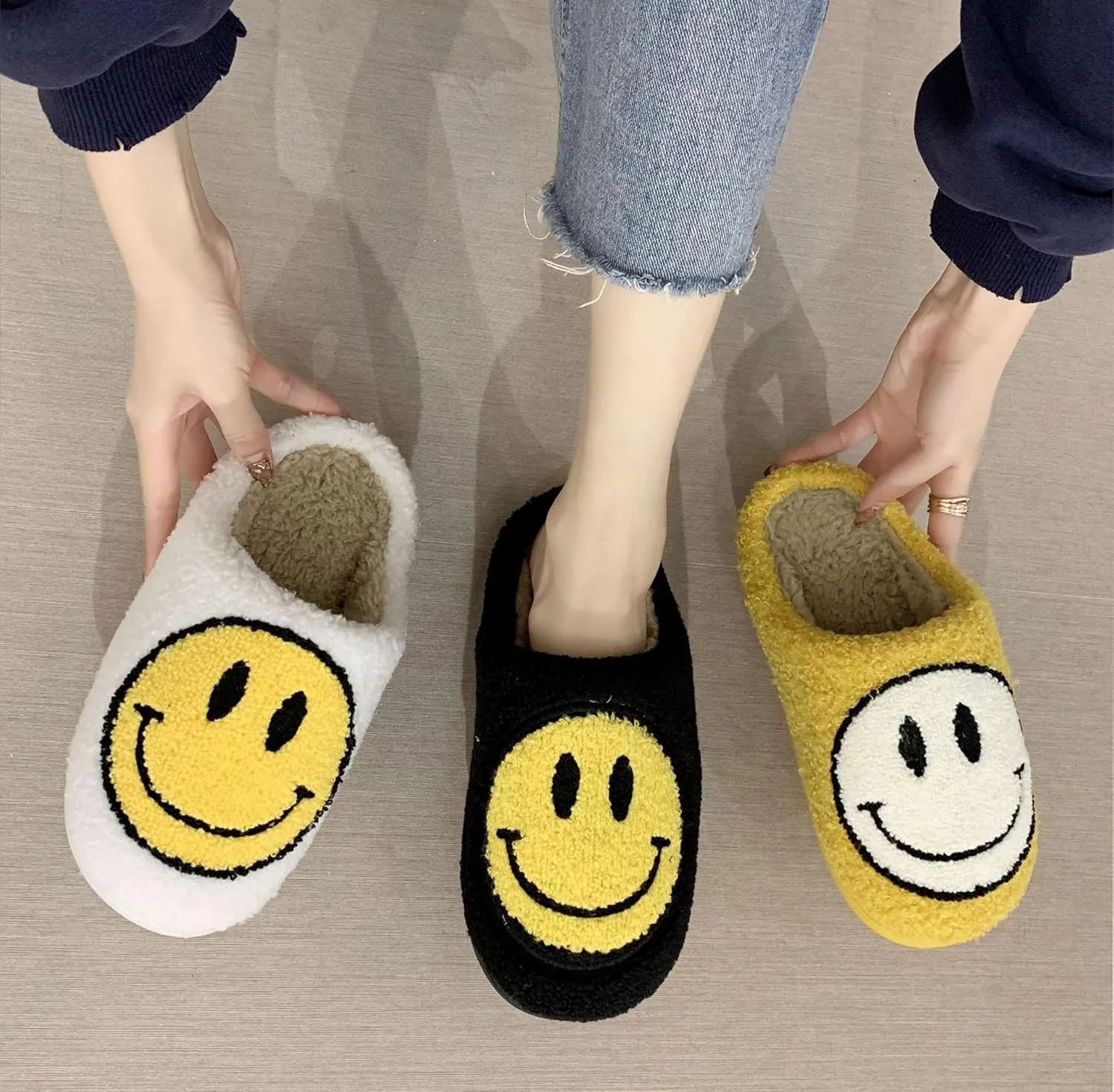 Cute Smile Face Plush Slipper Warm Winter Fleece Home Slip-on Shoes for Family Members