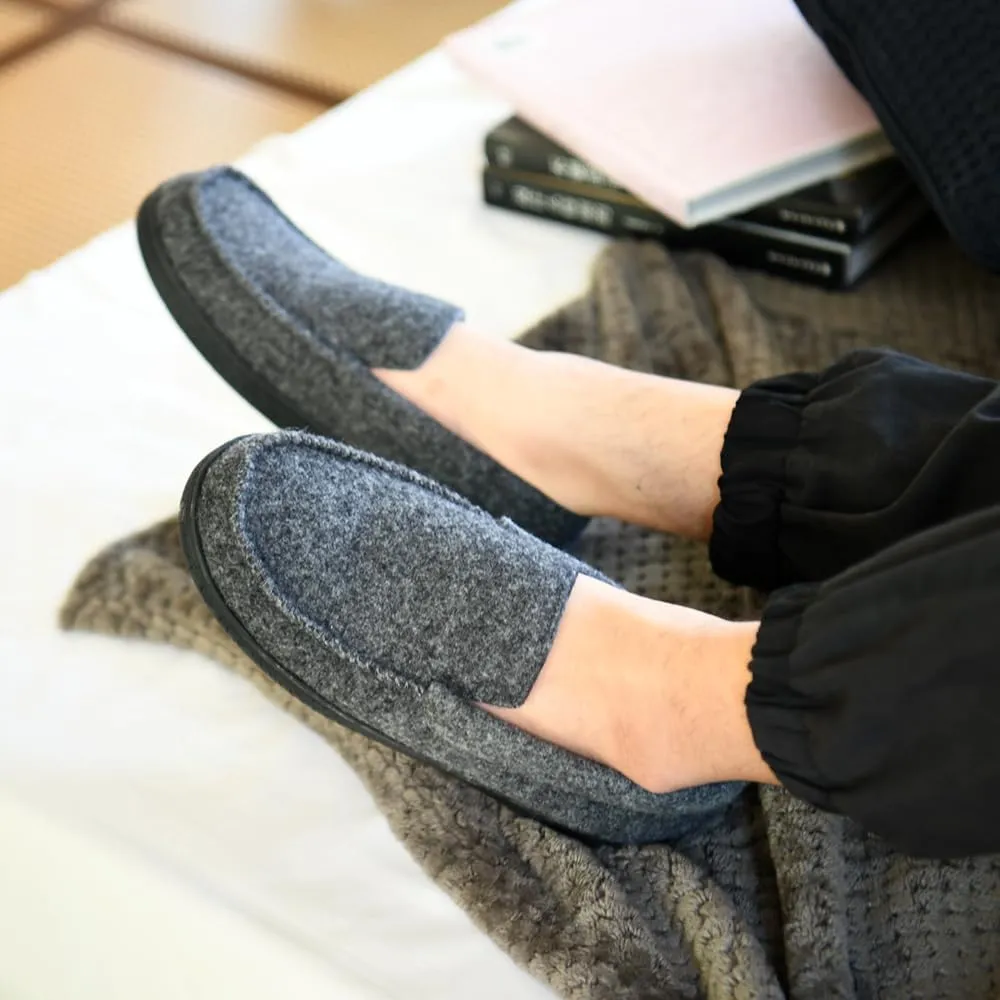 DL Men's Memory Foam Moccasin Slippers Breathable Moccasin Slippers Micro Wool House Shoes Anti-Slip Sole Indoor Outdoor