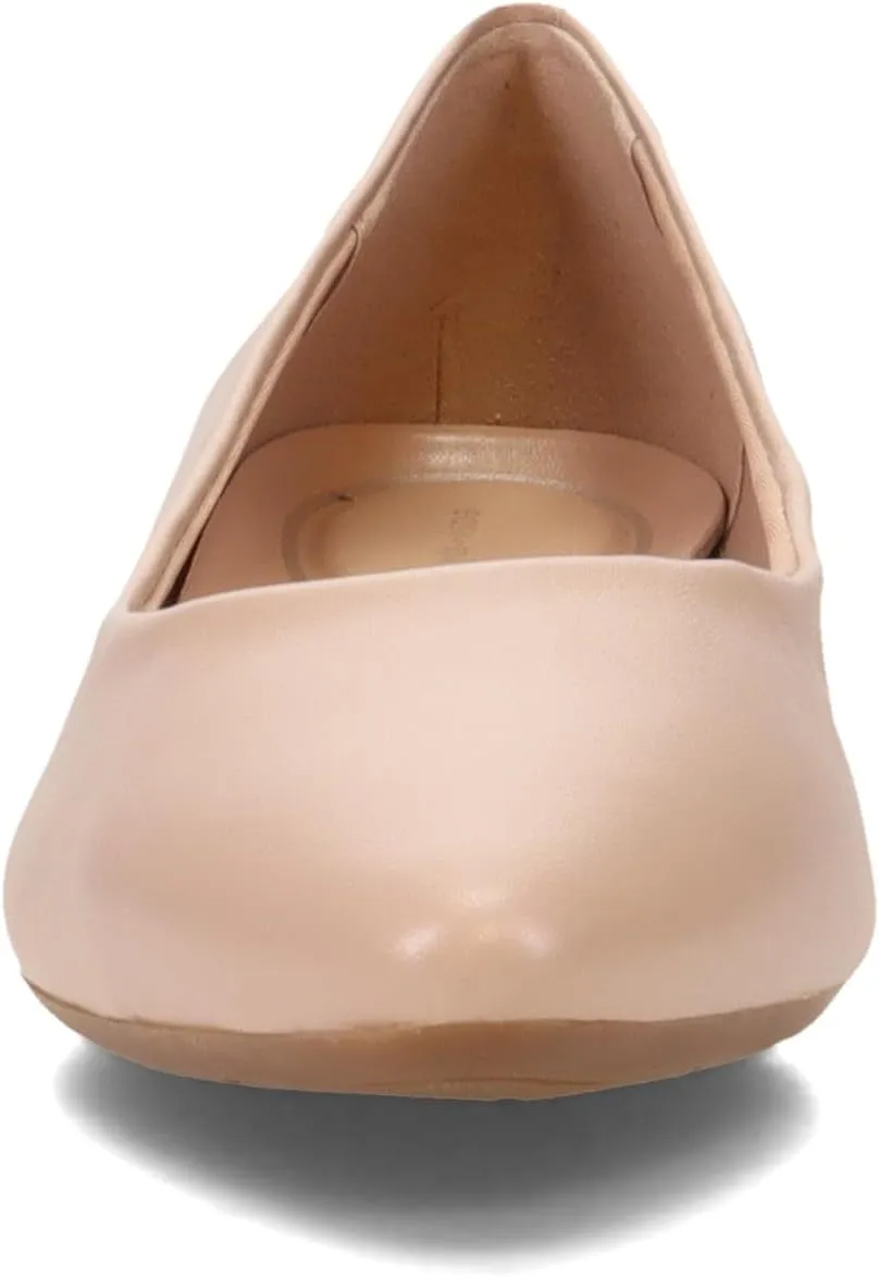 Easy Spirit Women's Caldise Low Heel Dress Shoe