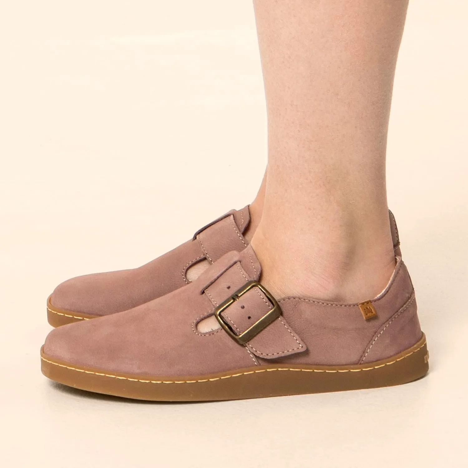 El Naturalista Unisex Apartment Low-top, Malva, 7 Wide US Women