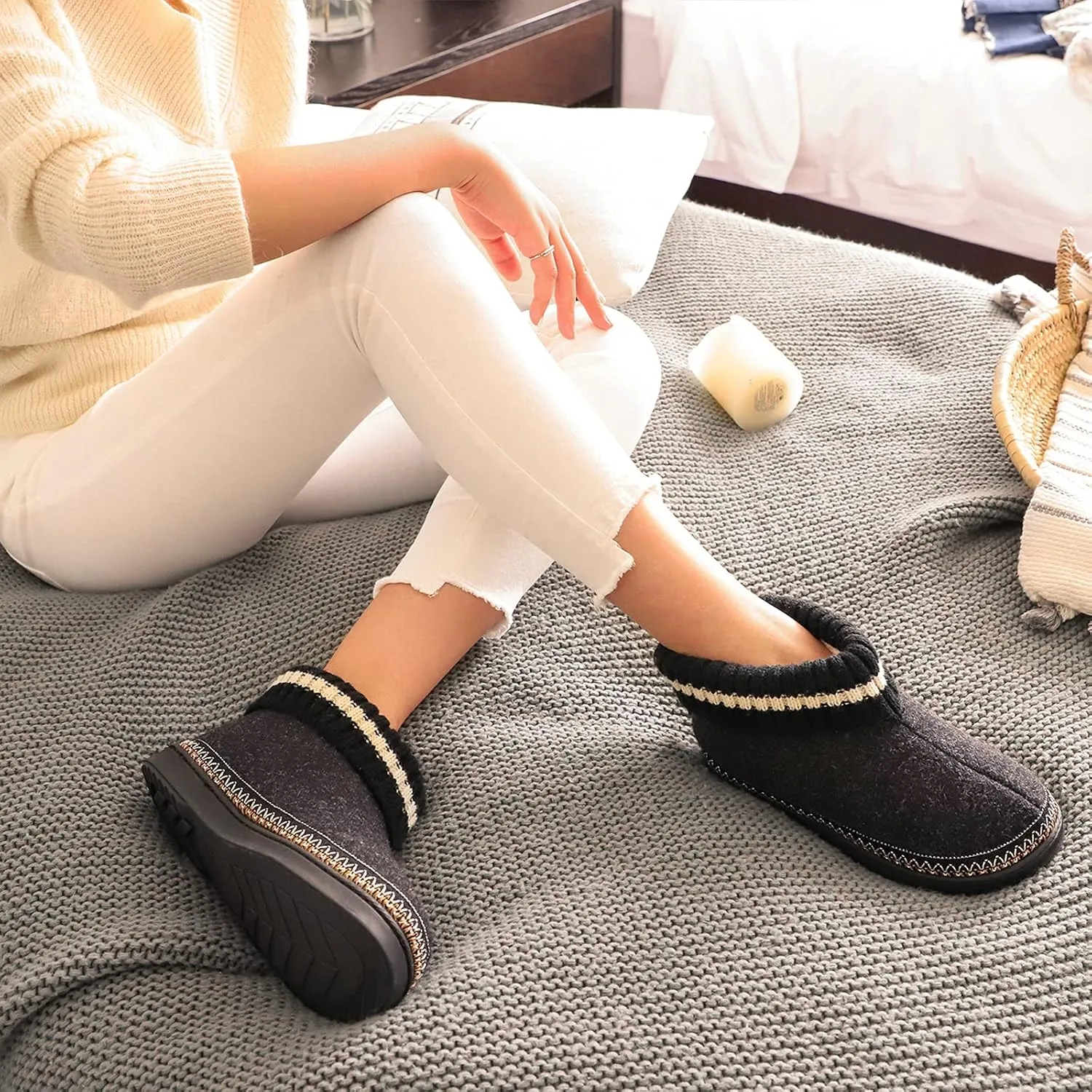 EverFoams Women's Bootie Slippers Non-slip Comfy Winter Indoor House Shoes with Knitted Collar