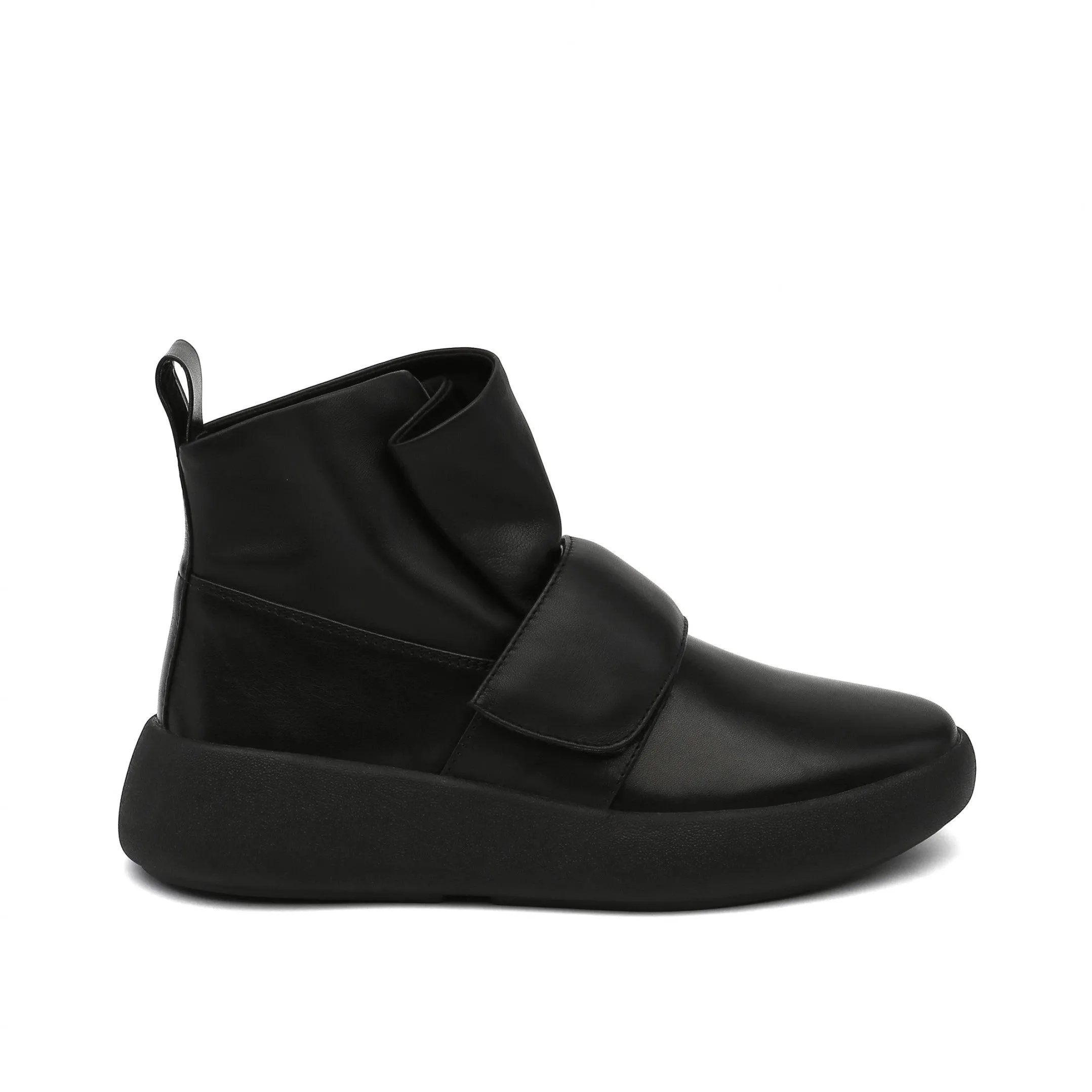 Flux Sneaker Black