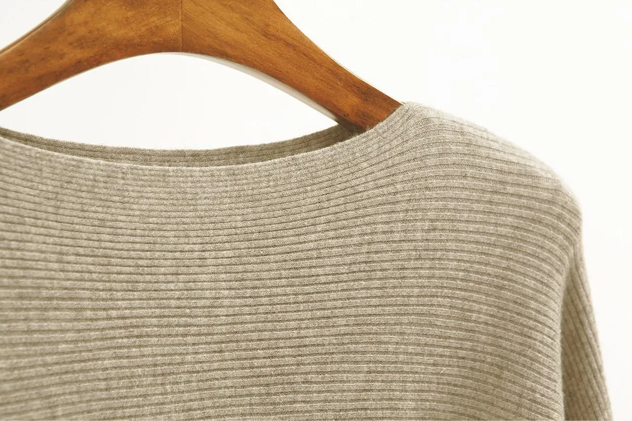 GABERLY Boat Neck Batwing Sleeves Dolman Knitted Sweaters and Pullovers Tops for Women