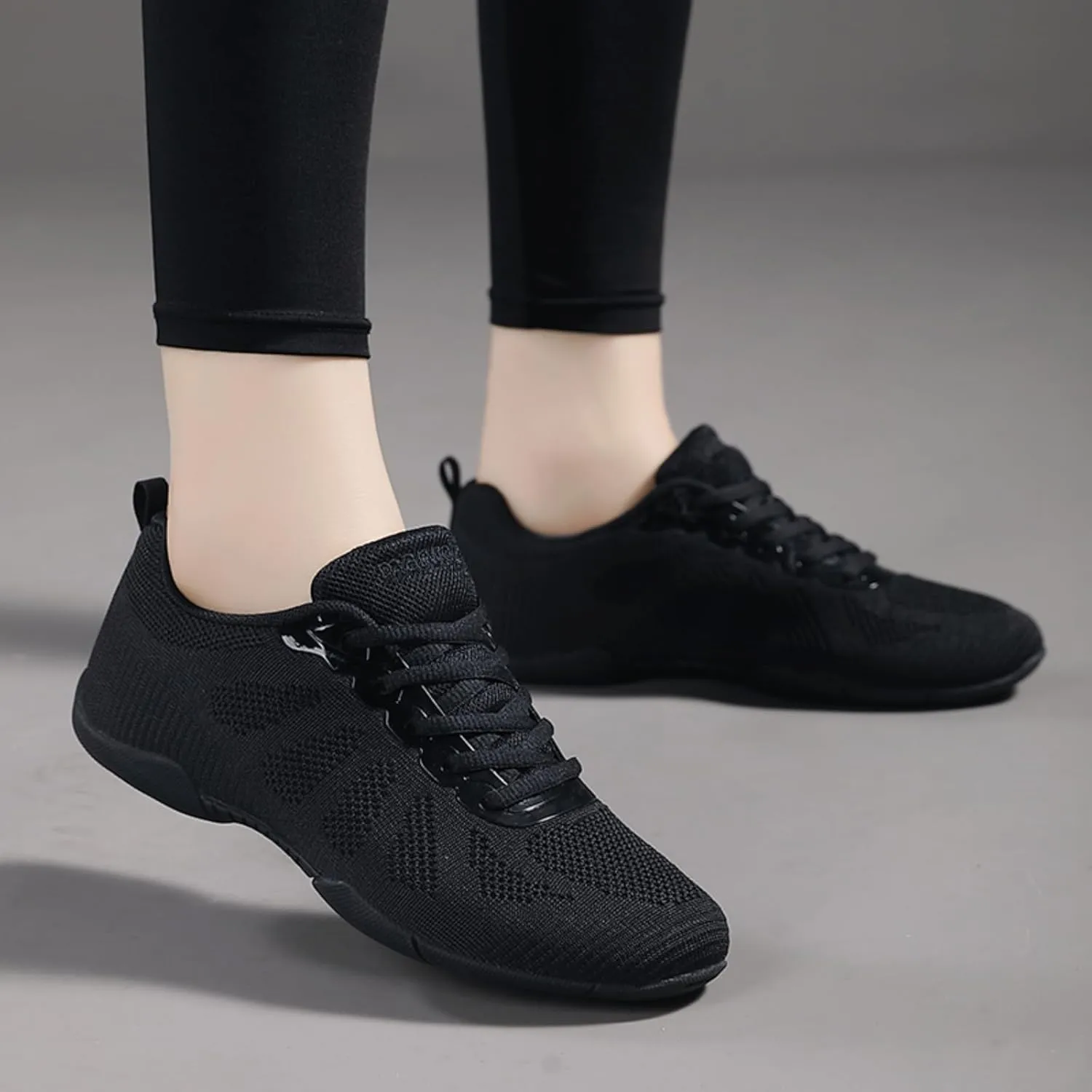 Girls Cheer Shoes Lightweight Non-Slip with Arch Support for Youth Cheerleading Stunts, Dance and Gymnastics Competitions Size Kids/Little Kid 12 to Women 11.5 (Black/White)