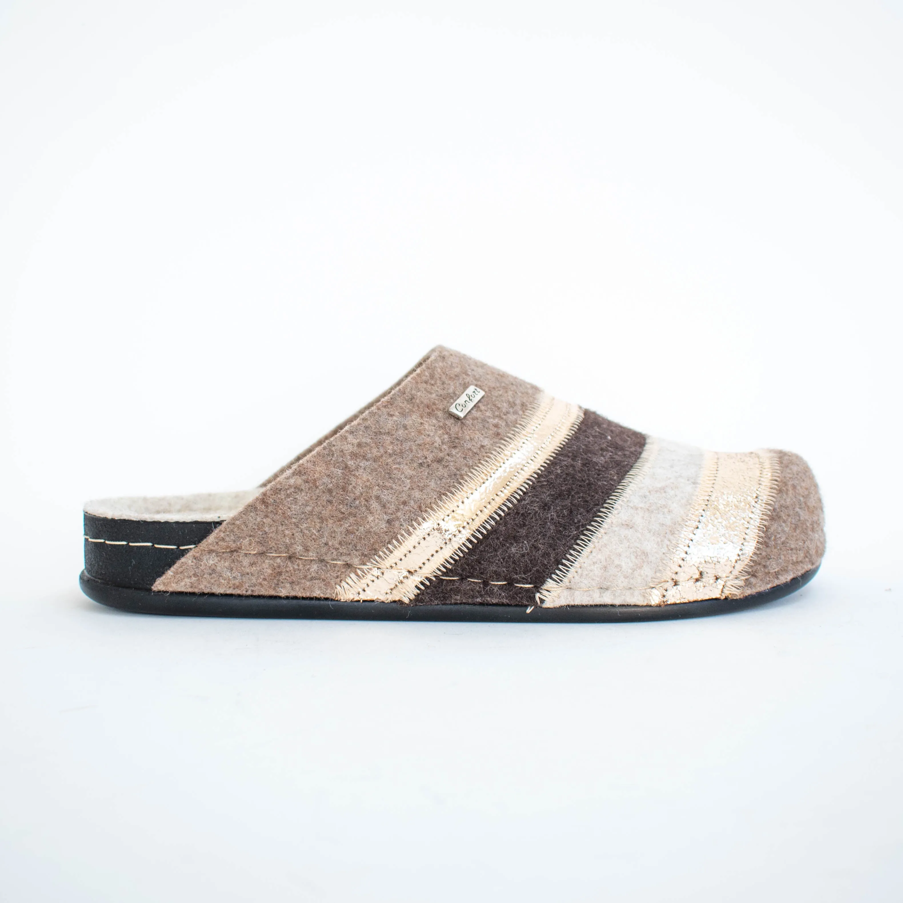 Hannah Camel Metal