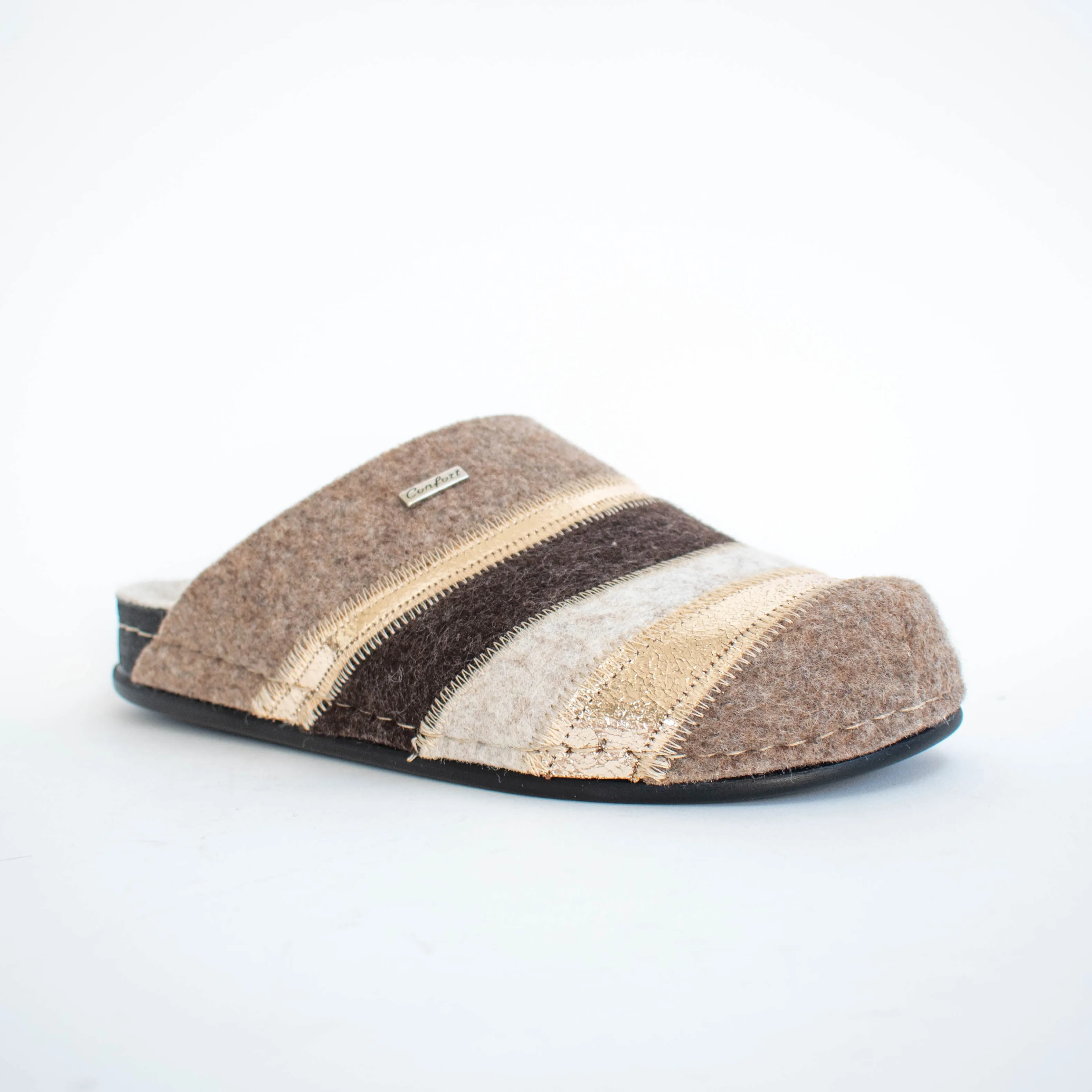 Hannah Camel Metal