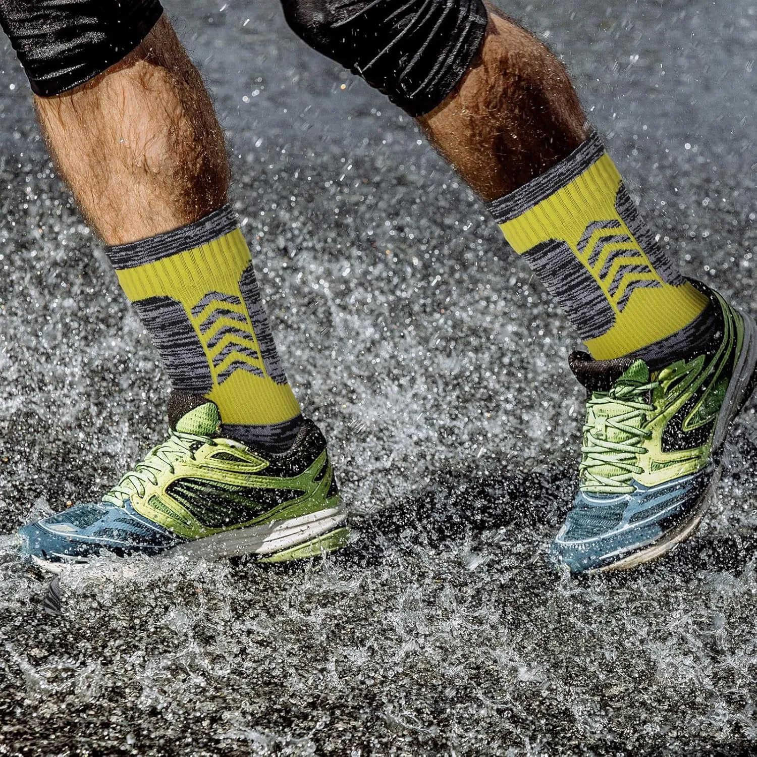 Jeyiour 2 Pairs Waterproof Socks Unisex Waterproof Breathable Outdoor Skiing Hiking Wading Fishing Socks for Men Women