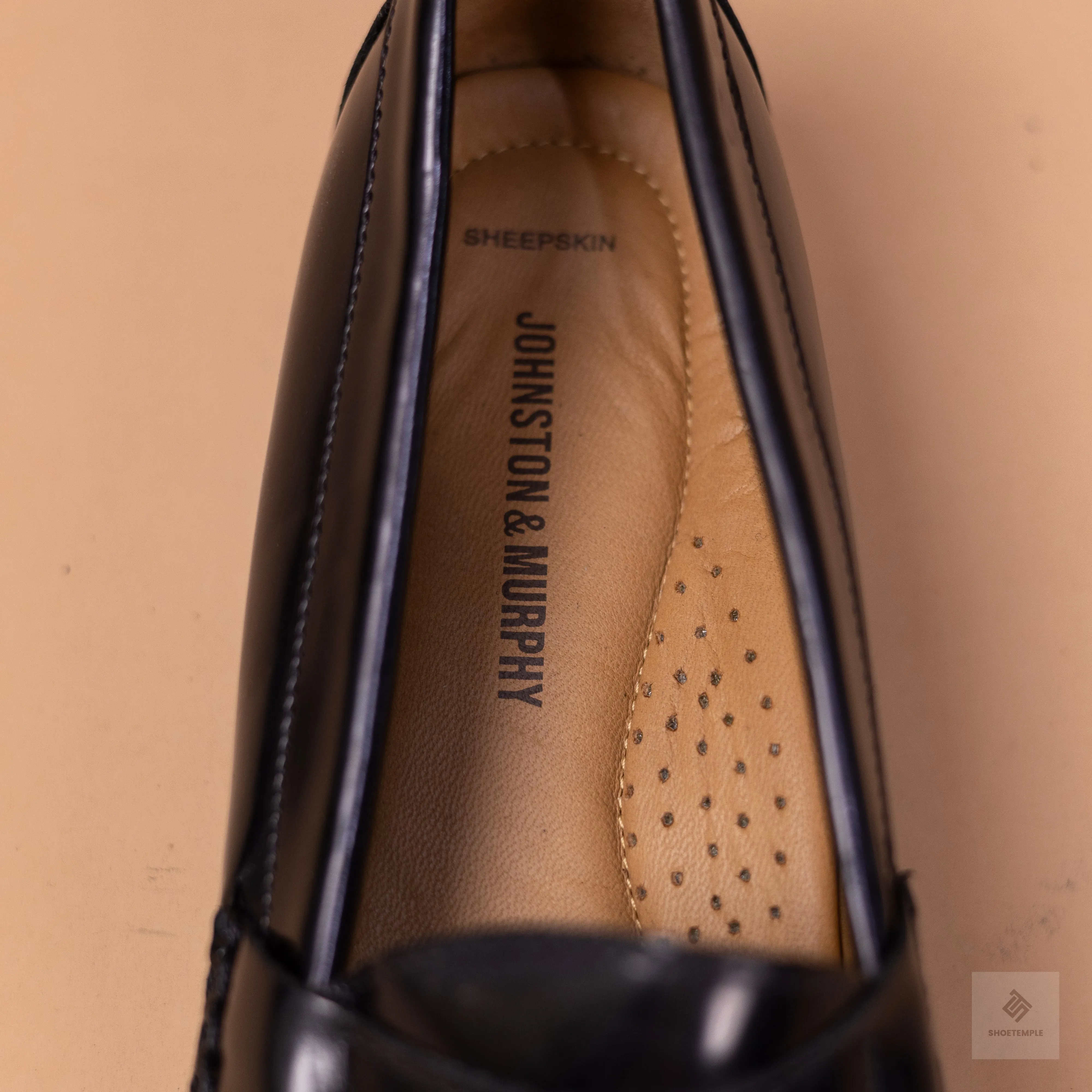 Johnston and Murphy Penny Loafer - Black