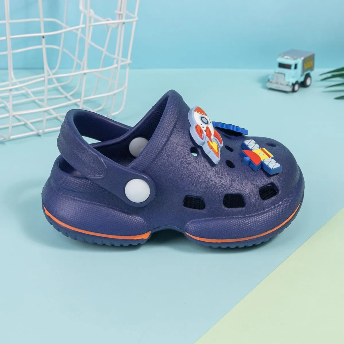 KIDSUN Toddler Kids Boys Girls Cute Garden Clogs Water Sandals Slip On Shoes Slipper Slides Lightweight Outdoor Summer Infant Children Beach Pool Play Shoes (Baby/Toddler Kids)