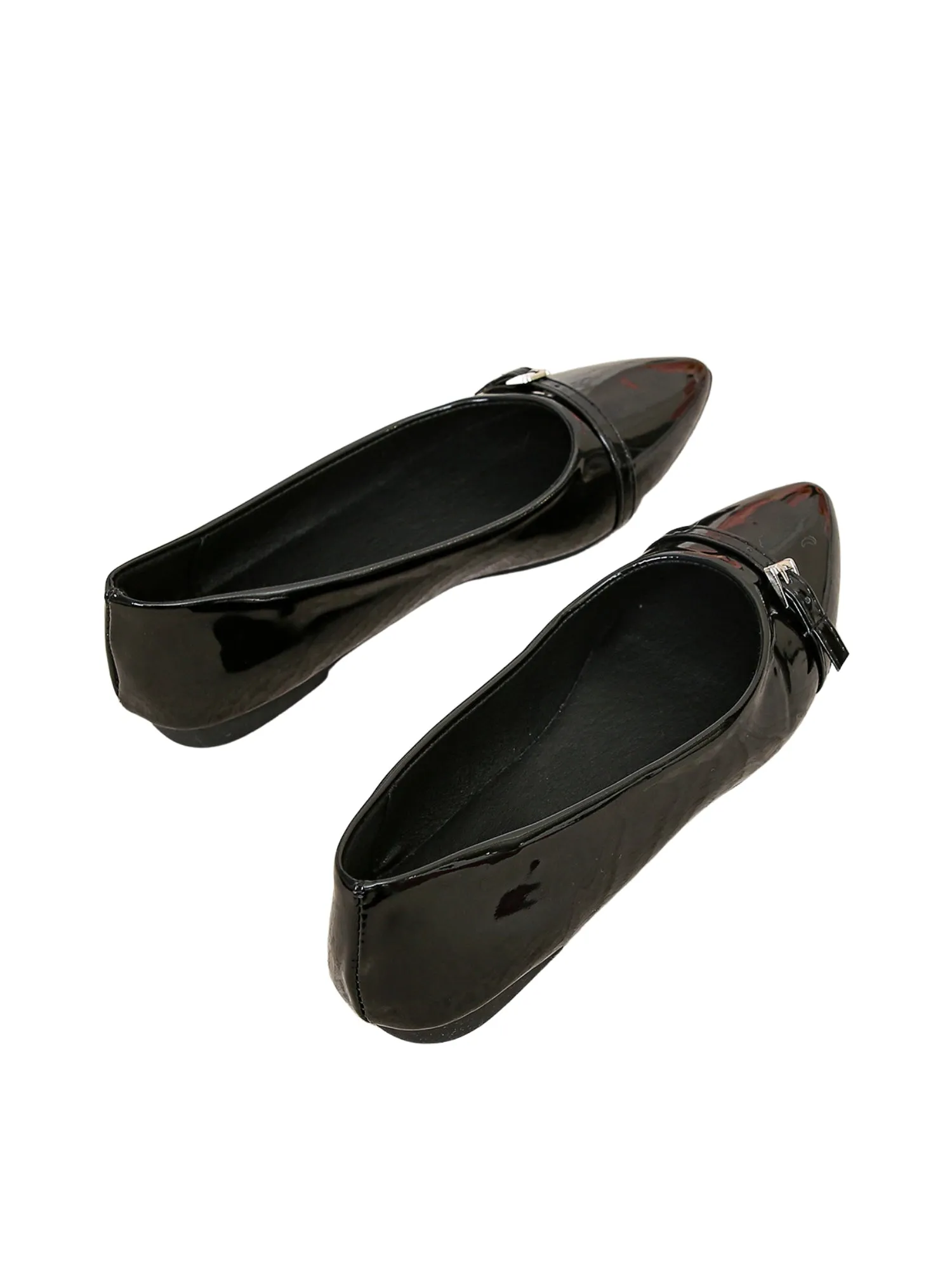 Élan Grace Close Toe Loafer-Black
