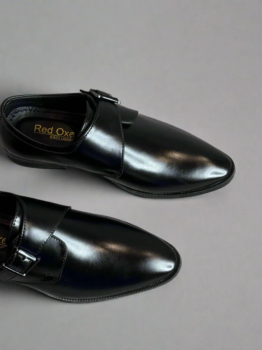 Leather loafer