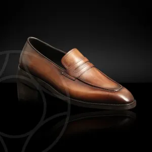LINCOLN Classic Loafer, Crafted in Patina Coloured Leather