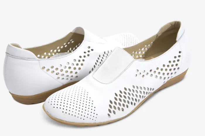 Marmi Shoes Women's Sesto Meucci Bebra White Nappa
