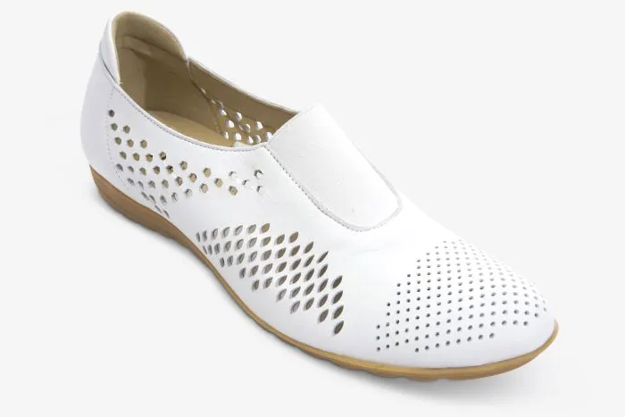 Marmi Shoes Women's Sesto Meucci Bebra White Nappa