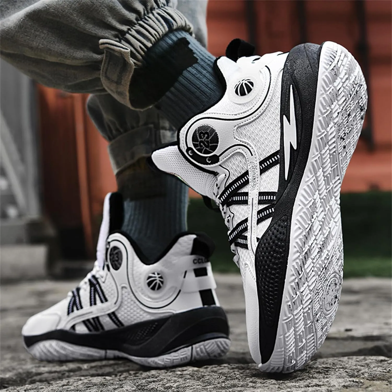 Mens High Top Basketball Shoes Streetball Breathable Non Slip Outdoor Sneakers Cushioning Workout Running Shoes for Fitness Tennis Shoes