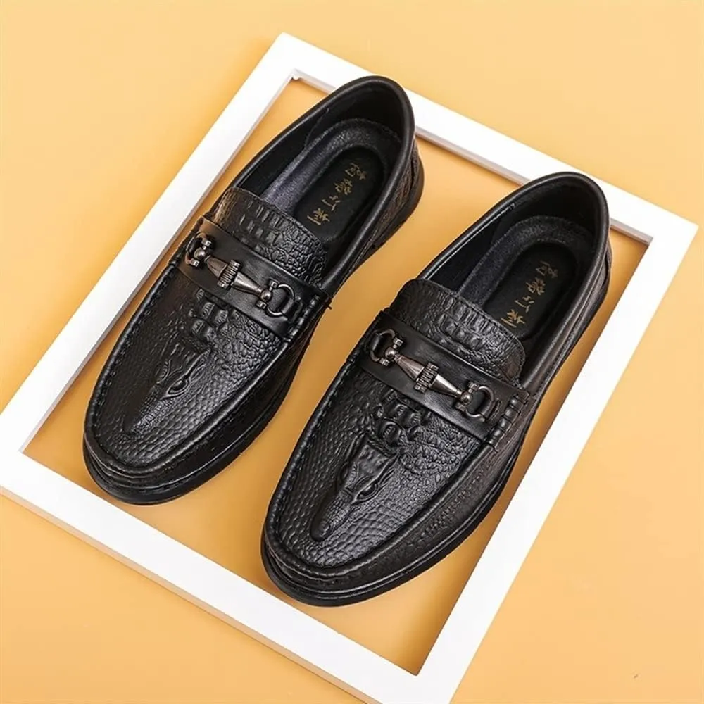 New Men's Loafers Round Toe Moccasins Faux Crocodile Print PU Leather Comfortable Flexible Slip Resistant Walking Party Slip-ons