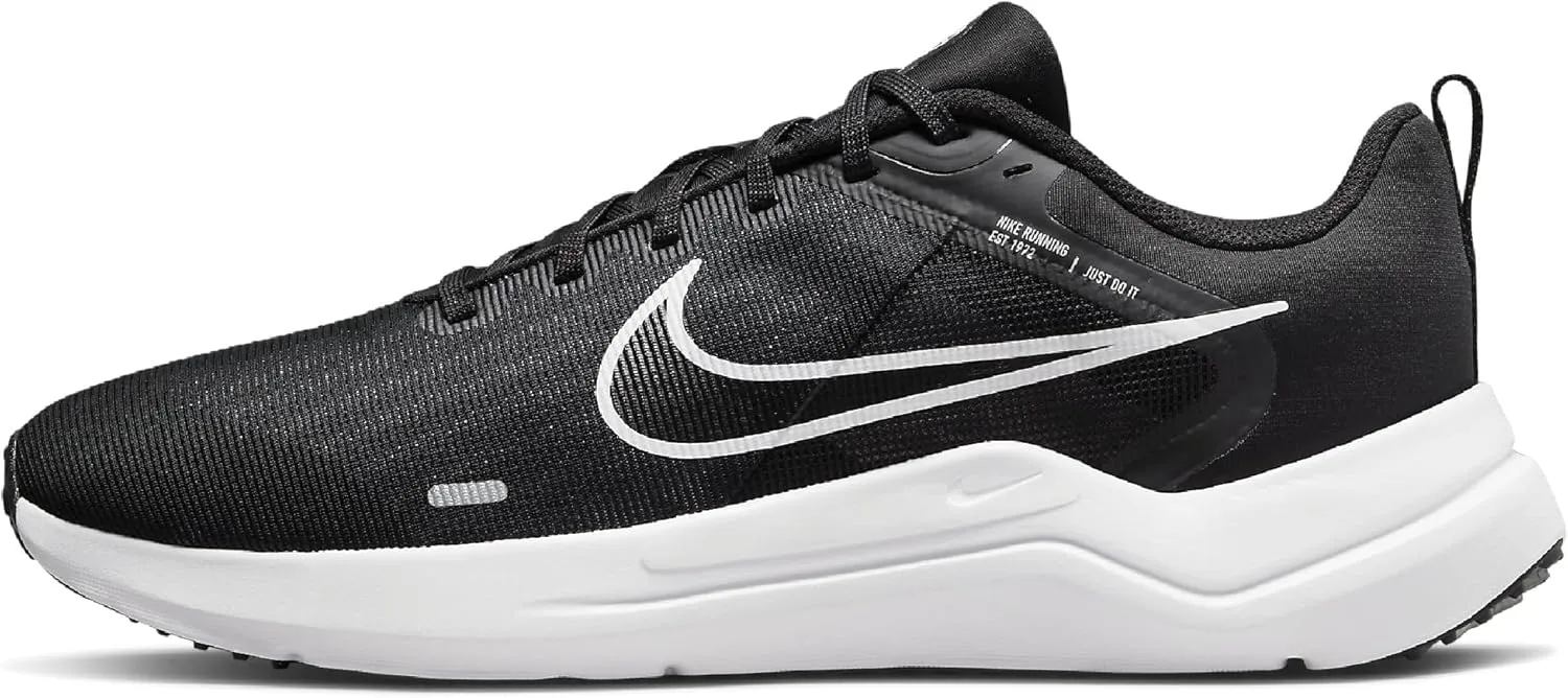 Nike Men's Sneaker