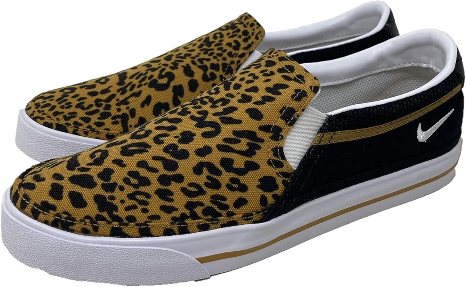 Nike Women's Court Legacy Slip-On's Size