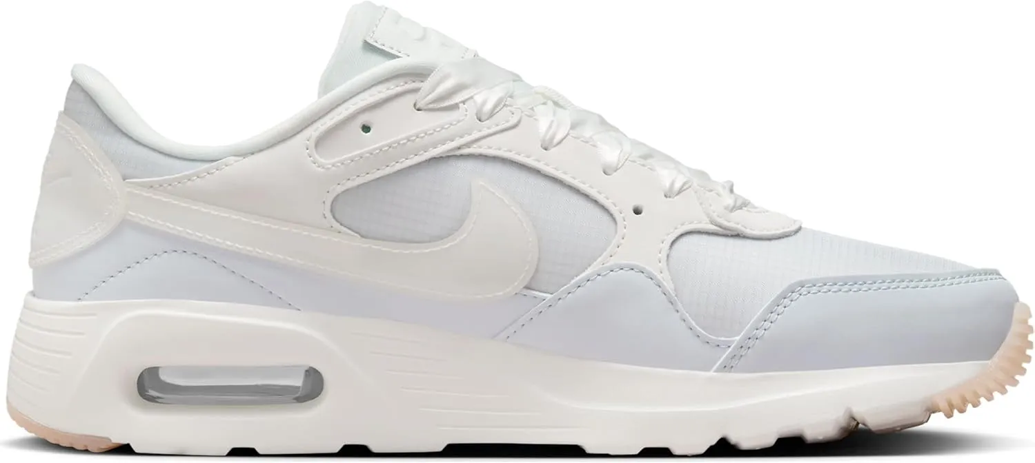 Nike Women's Sportswear Sneaker