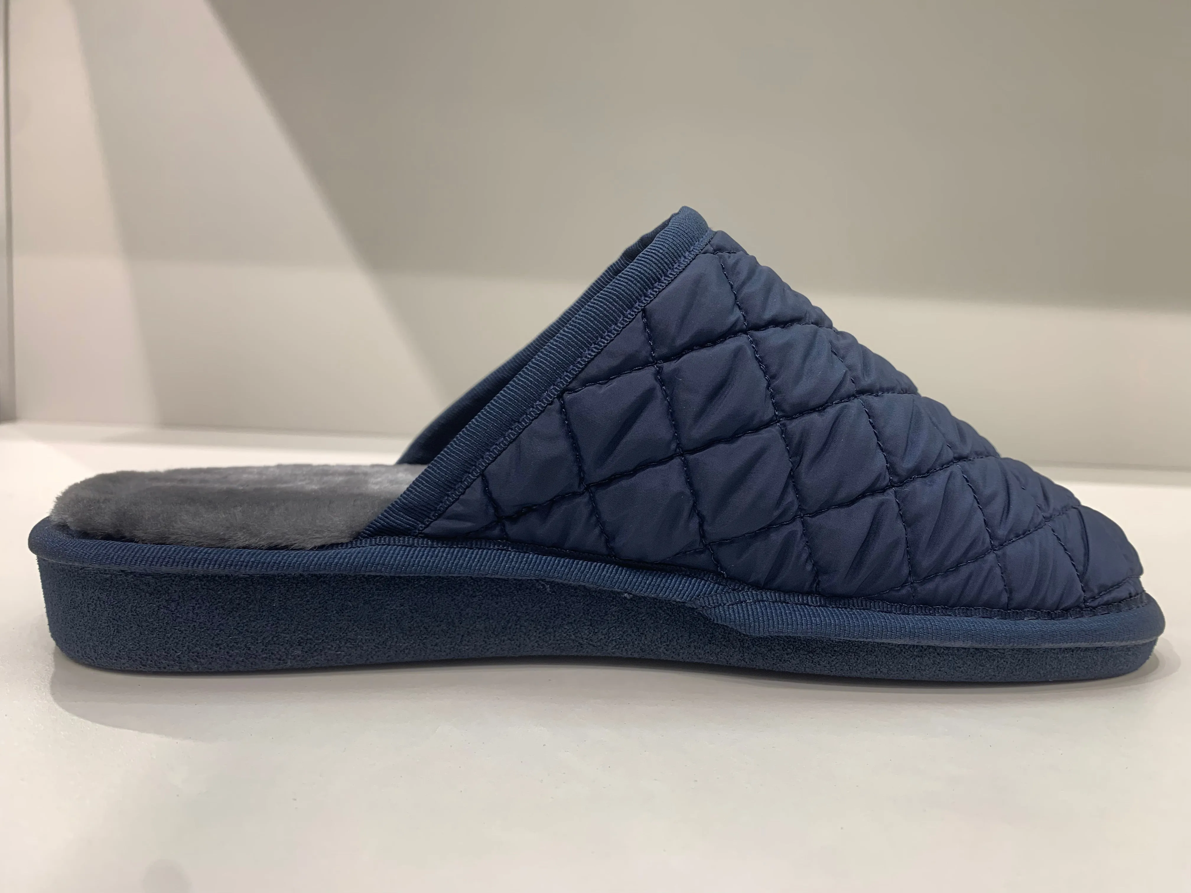PLUSH ELITE NAVY GREY