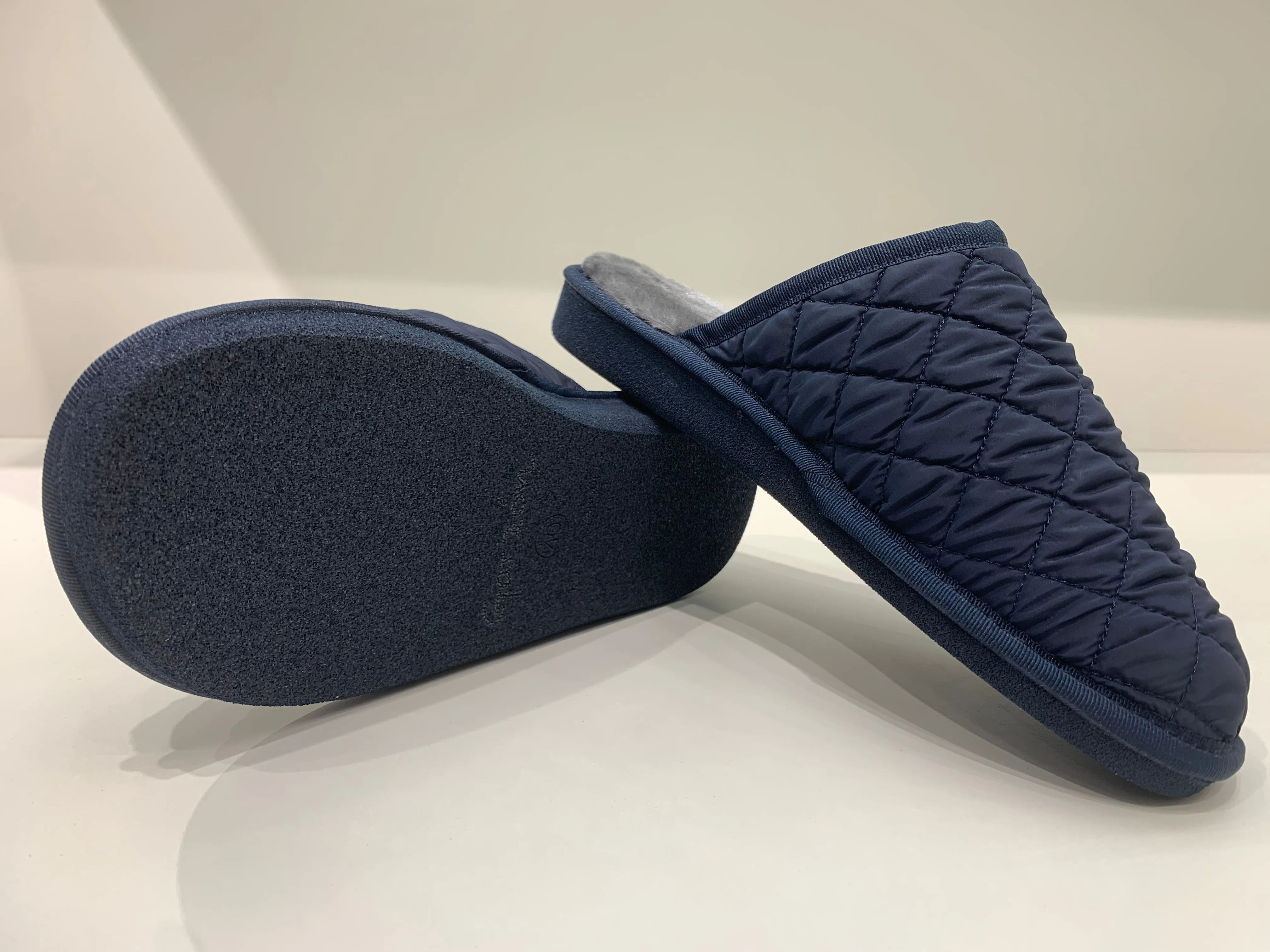 PLUSH ELITE NAVY GREY