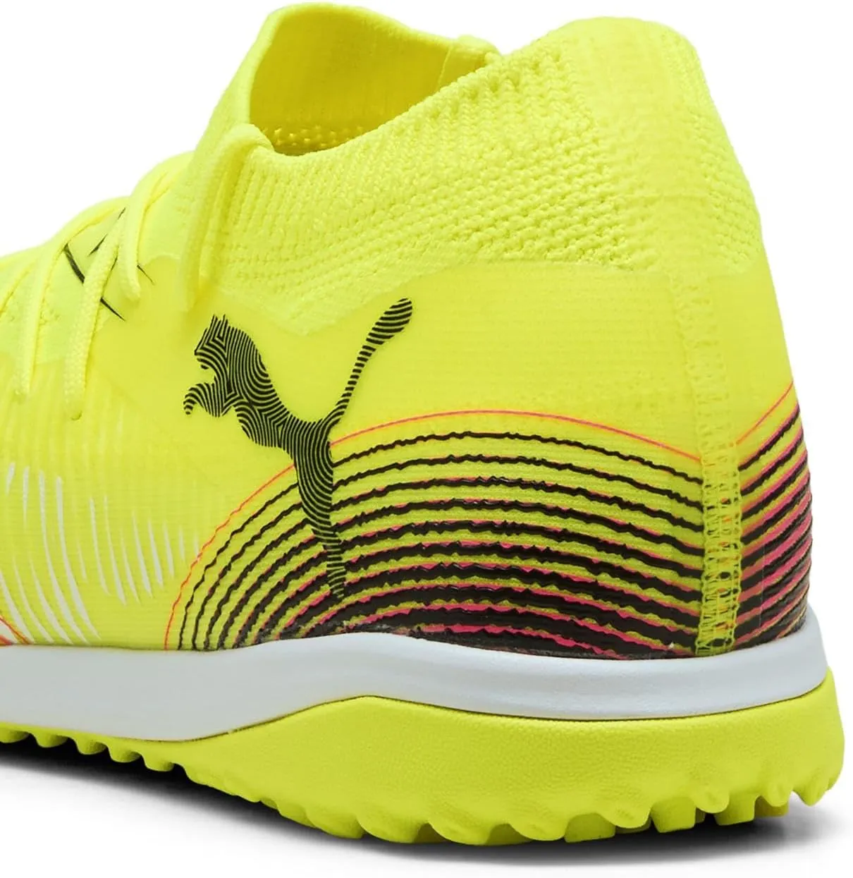 PUMA Unisex-Adult Football Soccer Shoe