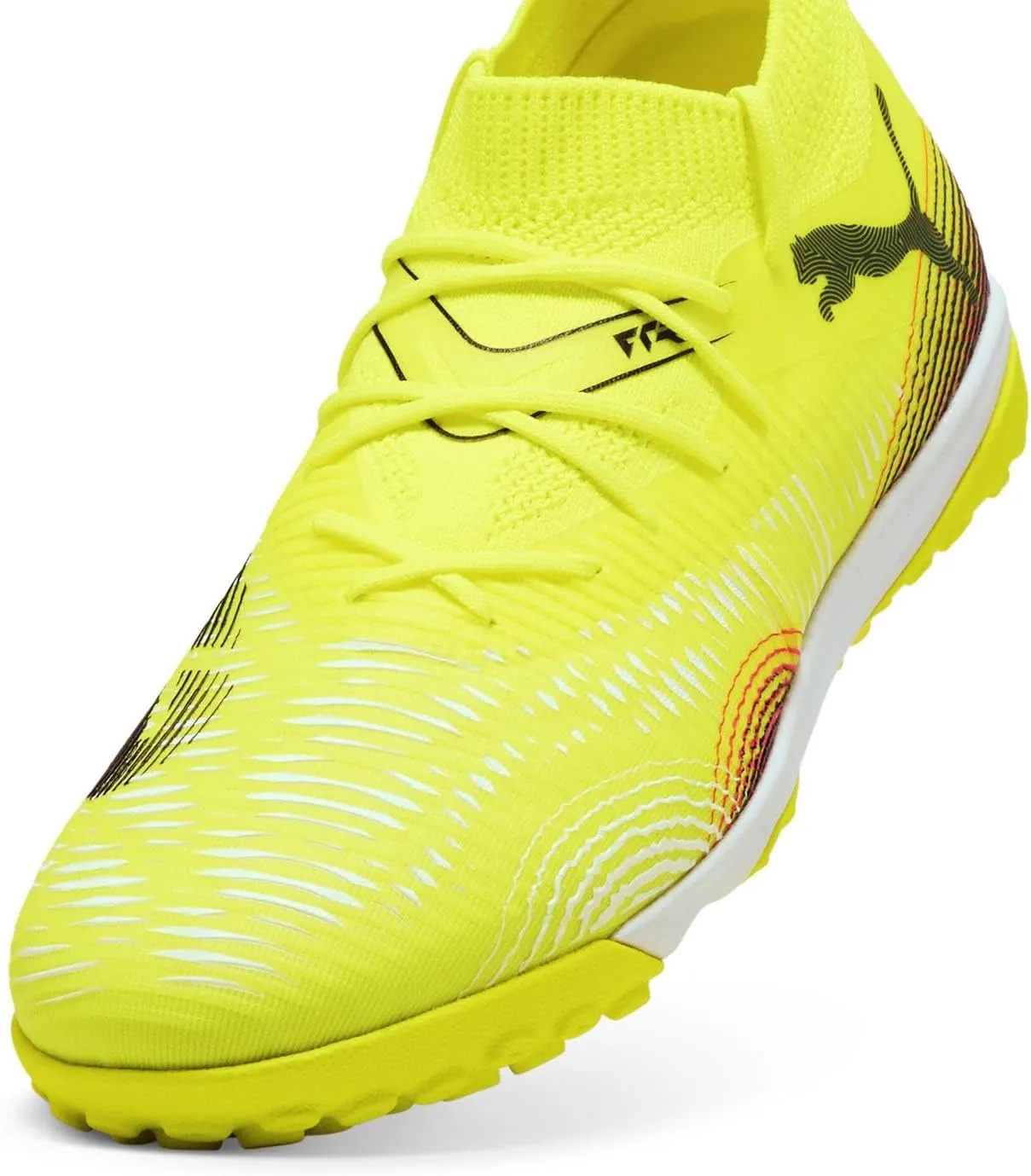 PUMA Unisex-Adult Football Soccer Shoe