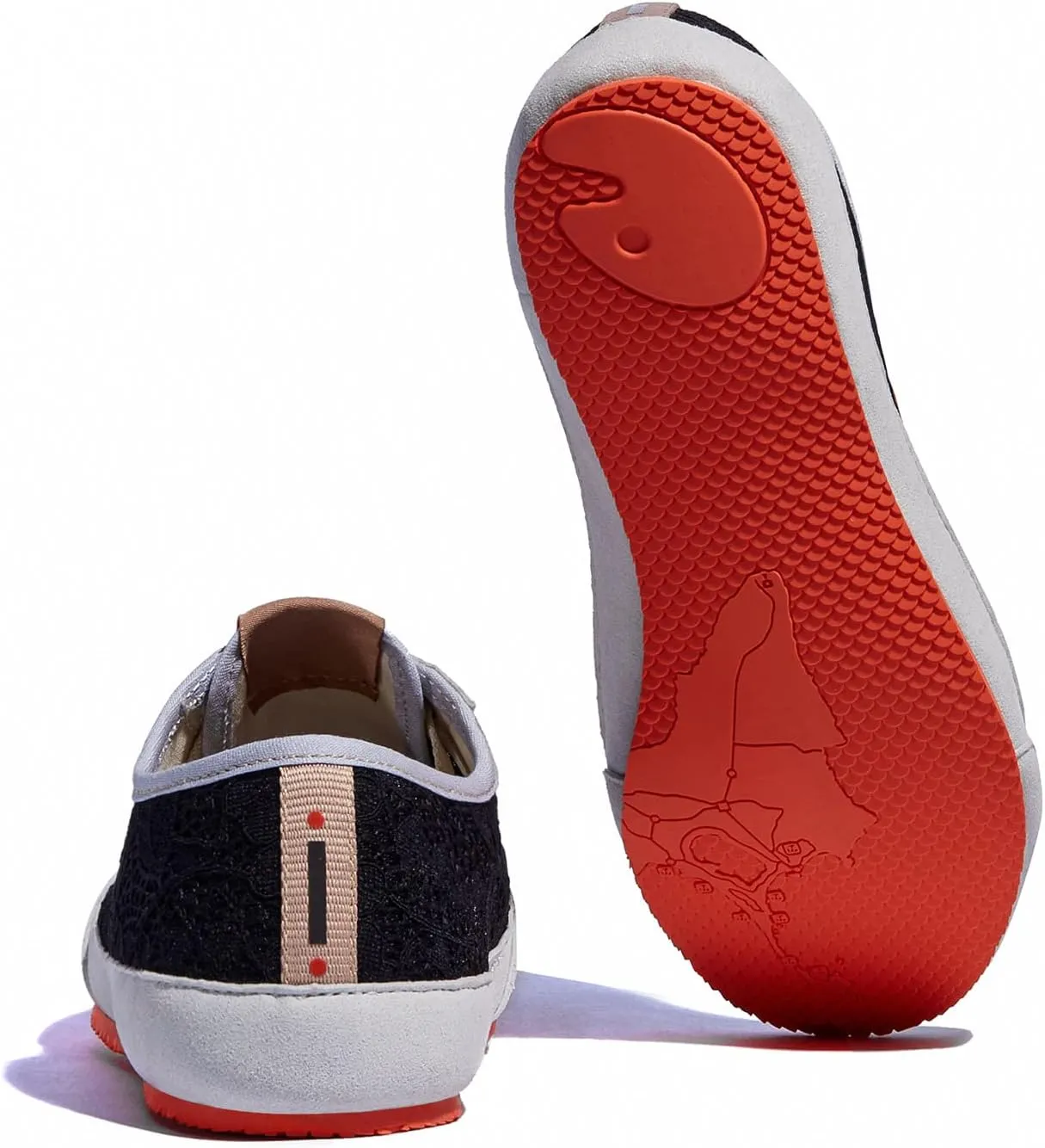 UIN Women's Art Painted Walking Casual Travel Shoes Lightweight Comfort Fashion Sneaker Formentera Series