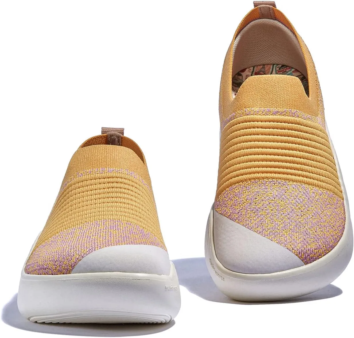 UIN Women's Slip On Walking Shoes Art Travel Lightweight Comfort Fashion Sneaker Mahon Series