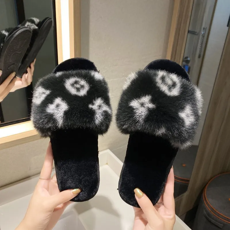 Winter Women Fashion Brand Woolen Warm Fur Slipper